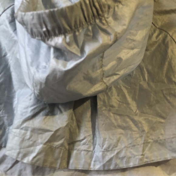 Nike silver and white track jacket - Picture 8 of 8